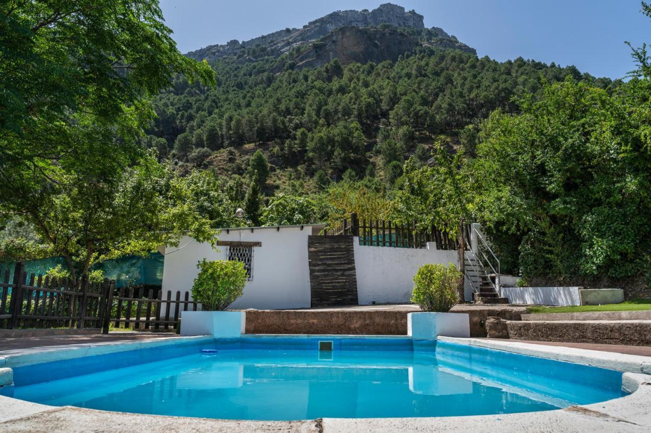 Hospedium Dlj Respira Cazorla Villa ลาอิรูลา ภายนอก รูปภาพ