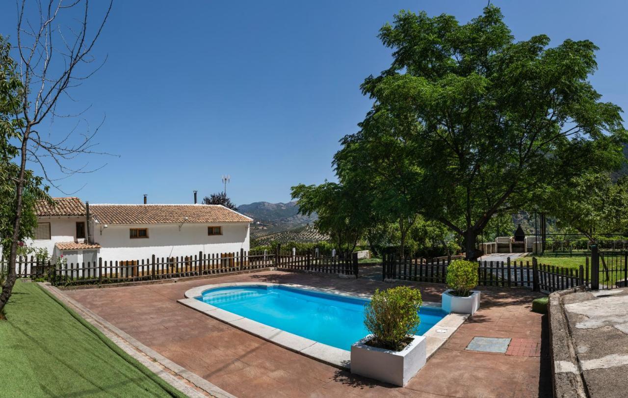 Hospedium Dlj Respira Cazorla Villa ลาอิรูลา ภายนอก รูปภาพ