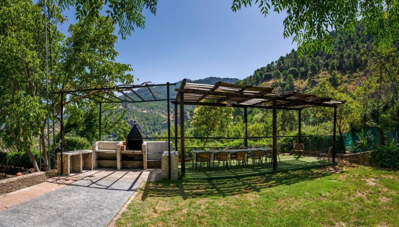 Hospedium Dlj Respira Cazorla Villa ลาอิรูลา ภายนอก รูปภาพ