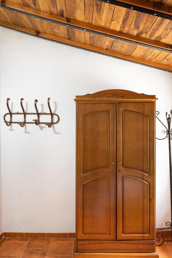 Hospedium Dlj Respira Cazorla Villa ลาอิรูลา ภายนอก รูปภาพ