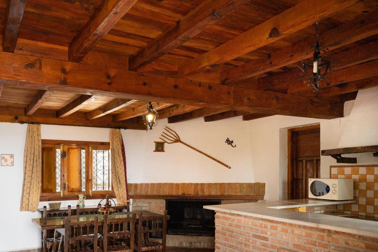 Hospedium Dlj Respira Cazorla Villa ลาอิรูลา ภายนอก รูปภาพ