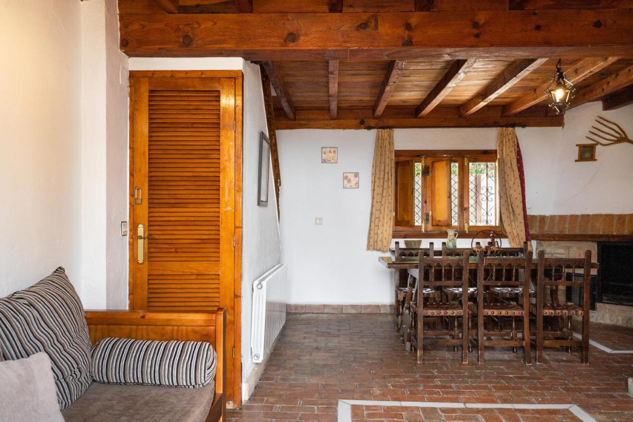 Hospedium Dlj Respira Cazorla Villa ลาอิรูลา ภายนอก รูปภาพ
